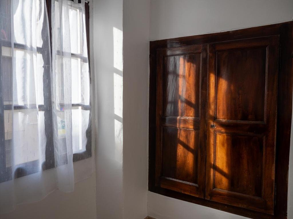 La Maison Des Hotes La Motte-du-Caire Esterno foto