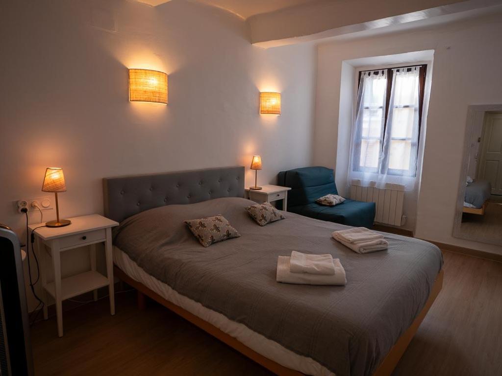 La Maison Des Hotes La Motte-du-Caire Esterno foto