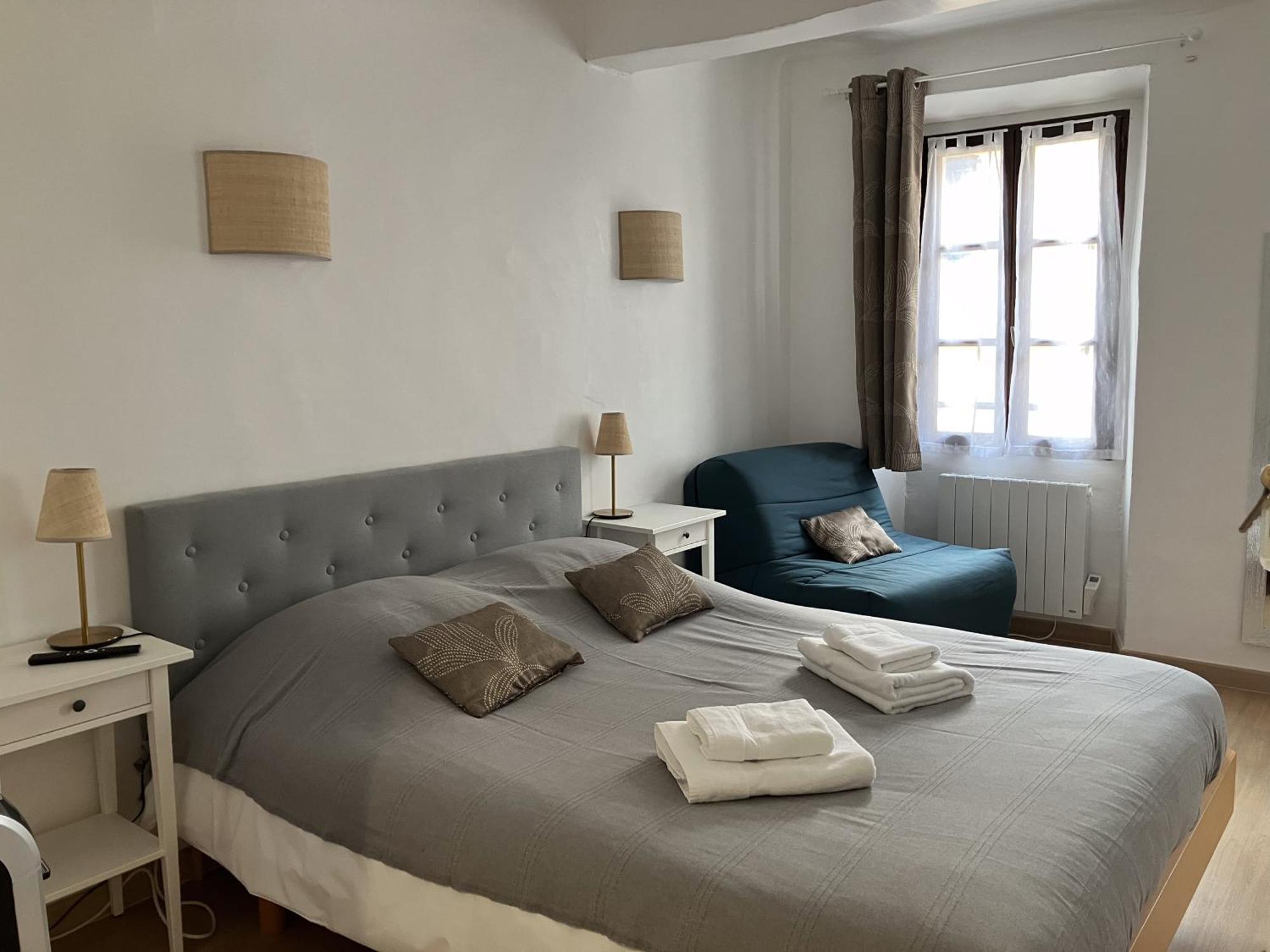La Maison Des Hotes La Motte-du-Caire Esterno foto